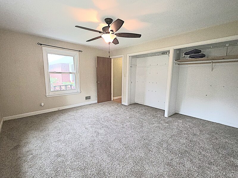 629 Dundee Avenue Flossmoor IL 60422