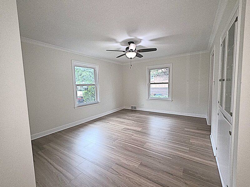 629 Dundee Avenue Flossmoor IL 60422