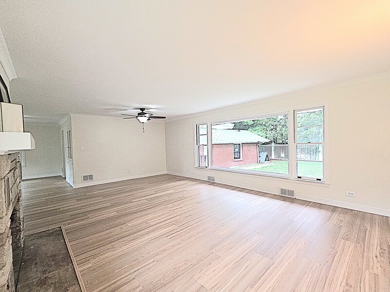 629 Dundee Avenue Flossmoor IL 60422