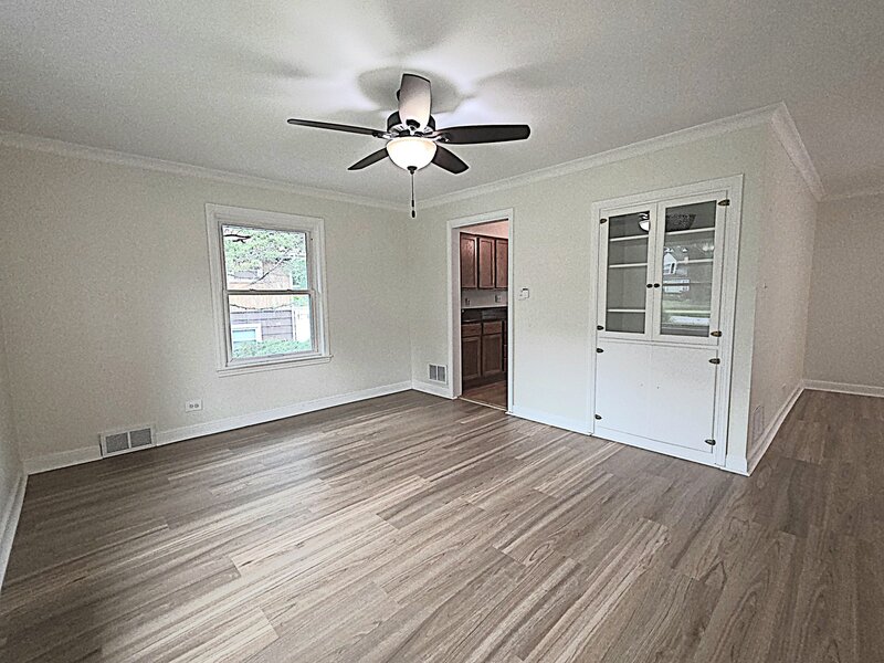 629 Dundee Avenue Flossmoor IL 60422