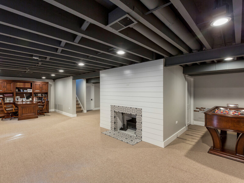 1645 Forest Drive Glenview IL 60025