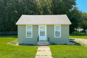 Photo of 443 W Main Street Braidwood IL 60408