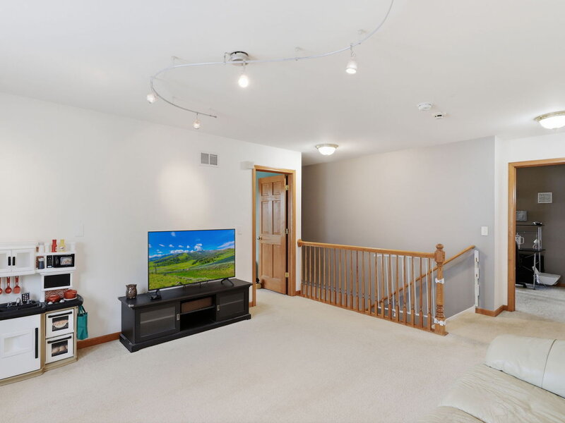 1140 Blackberry Creek Drive Elburn IL 60119