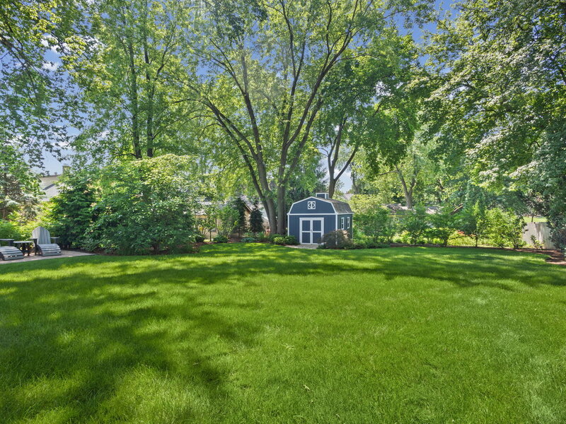407 Lake Street Libertyville IL 60048