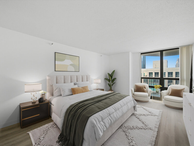 10 E Ontario Street Chicago IL 60611