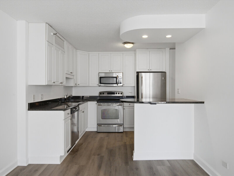 10 E Ontario Street Chicago IL 60611