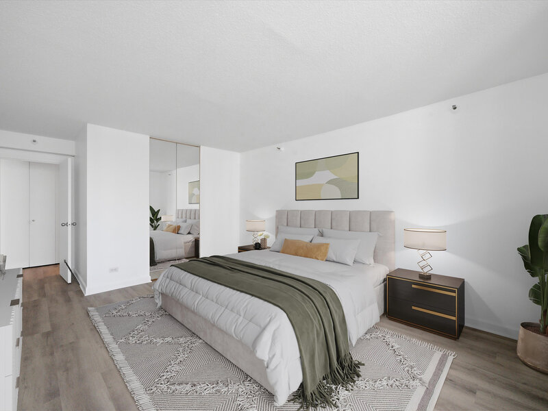 10 E Ontario Street Chicago IL 60611