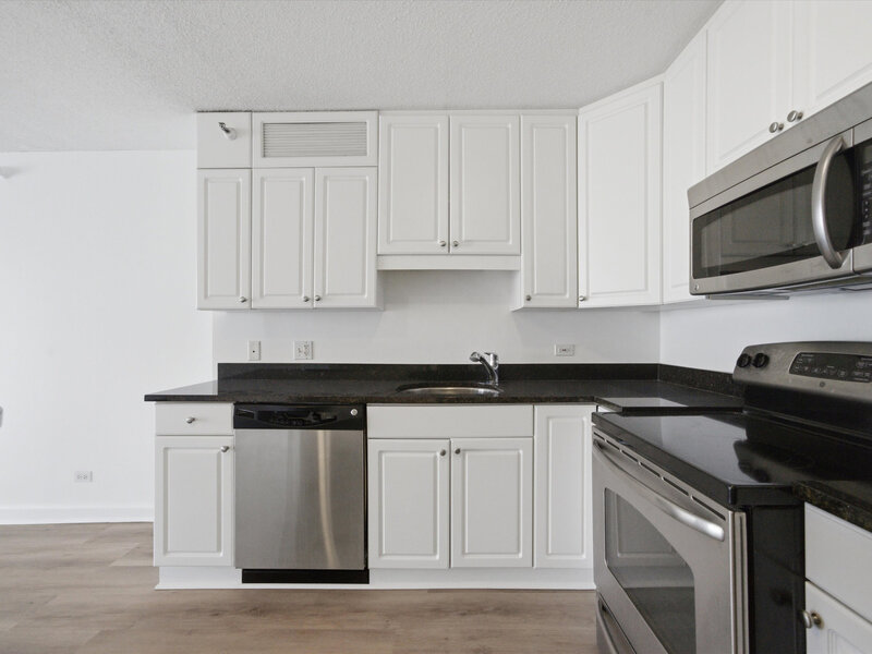 10 E Ontario Street Chicago IL 60611