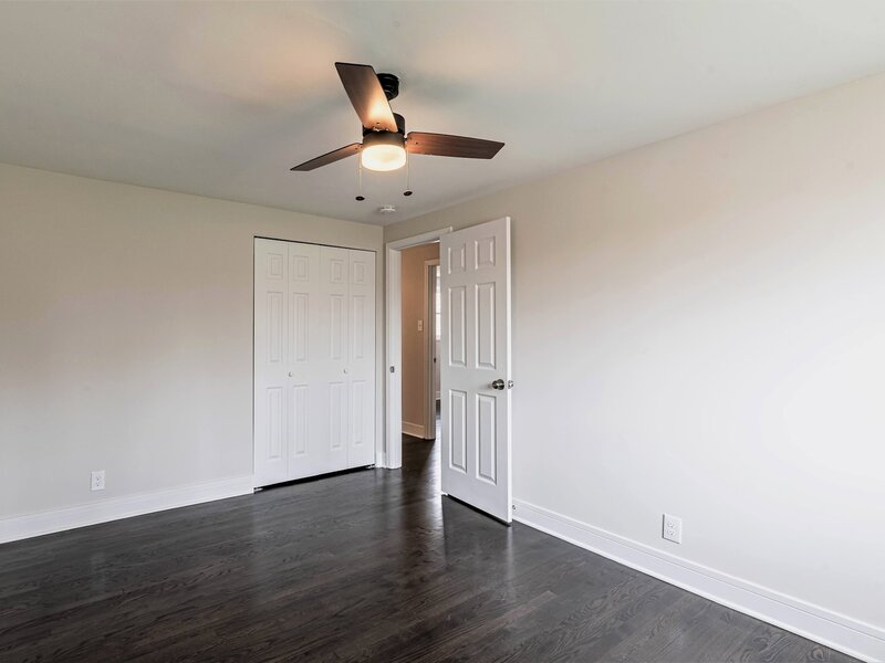 16039 Marion Drive South Holland IL 60473