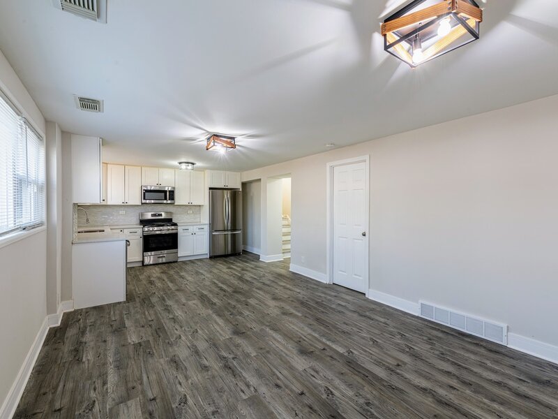 16039 Marion Drive South Holland IL 60473