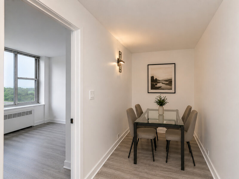 4250 N Marine Drive Chicago IL 60613