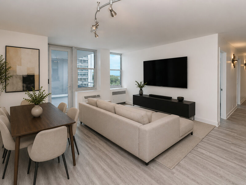4250 N Marine Drive Chicago IL 60613