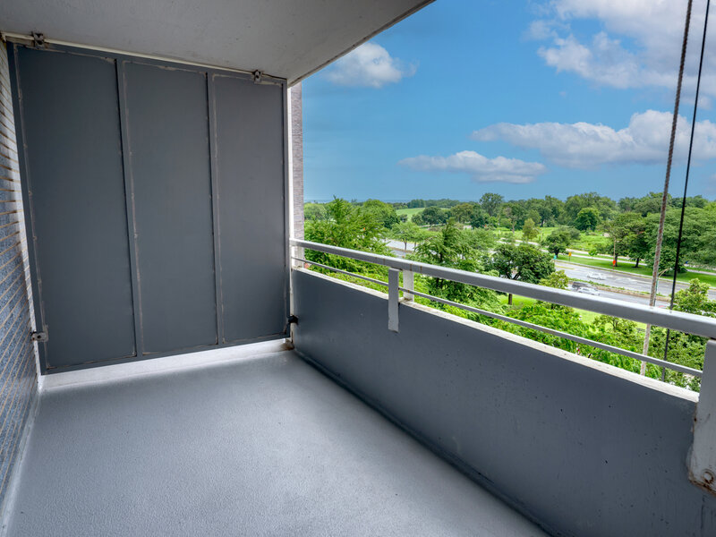 4250 N Marine Drive Chicago IL 60613