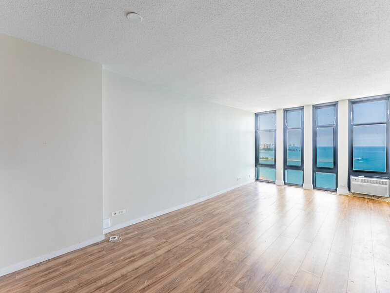 6700 S South Shore Drive Chicago IL 60649