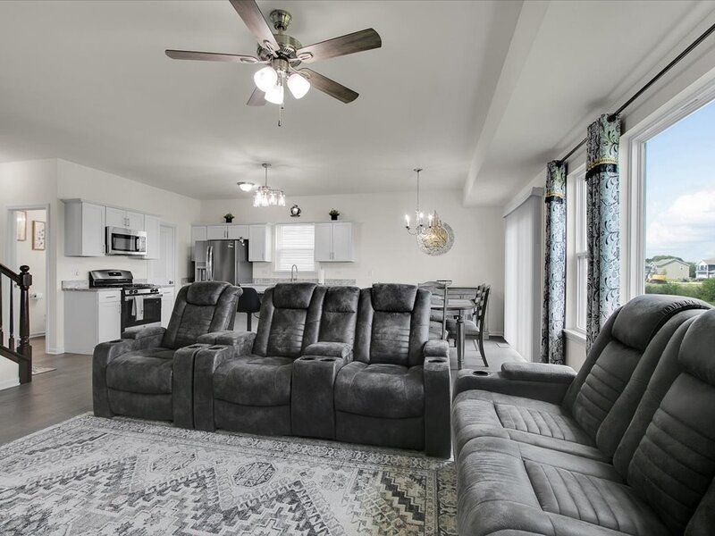 13705 S Sanibel Street Plainfield IL 60544