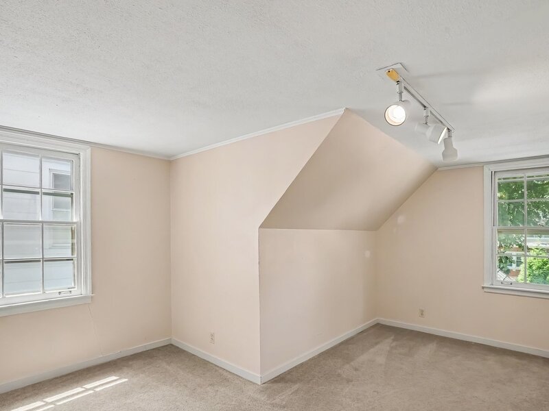 3437 Oak Avenue Brookfield IL 60513
