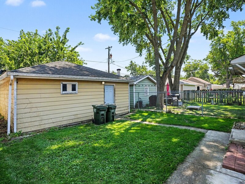 3437 Oak Avenue Brookfield IL 60513