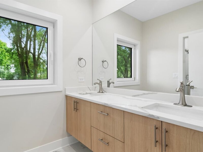 251 High Street Highwood IL 60040