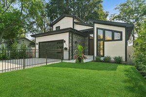 Photo of 251 High Street Highwood IL 60040