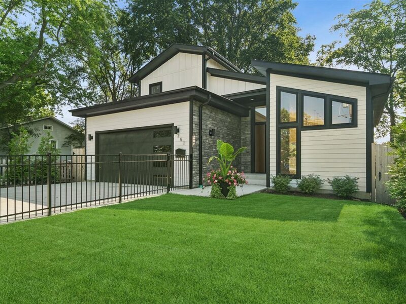 251 High Street Highwood IL 60040