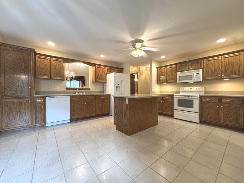 1559 Jennifer Drive Bourbonnais IL 60914
