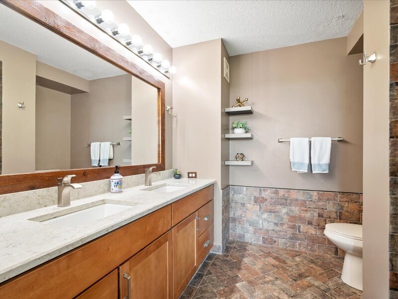 9655 Woods Drive Skokie IL 60077