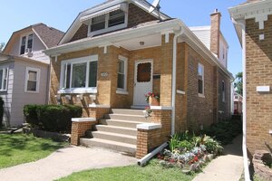Photo of 5642 W Newport Avenue Chicago IL 60634