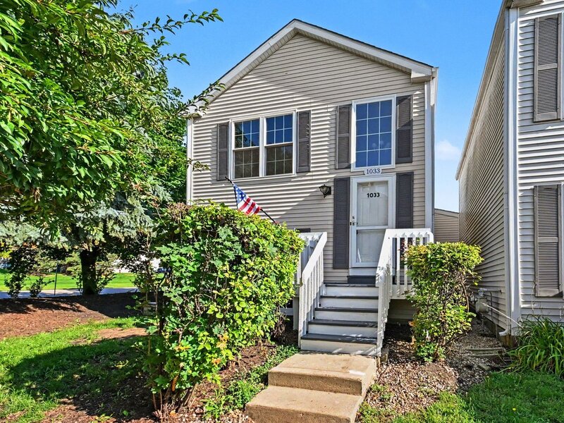 1033 Symphony Drive Aurora IL 60504
