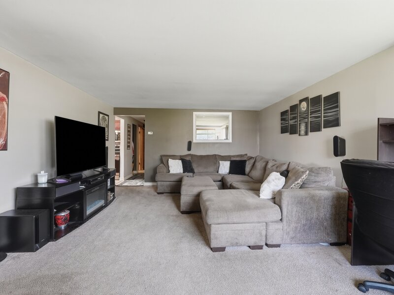 3215 Emery Lane Robbins IL 60472