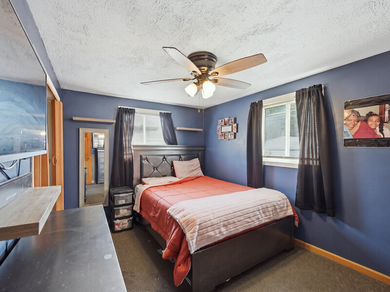 3215 Emery Lane Robbins IL 60472