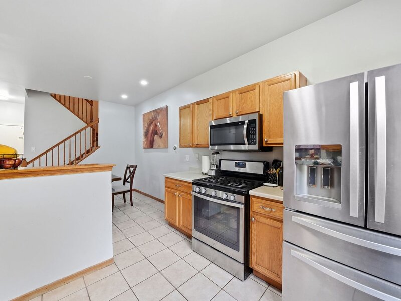 122 Azalea Circle Romeoville IL 60446