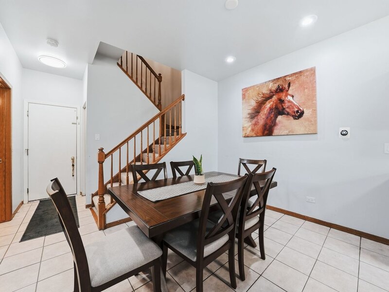 122 Azalea Circle Romeoville IL 60446