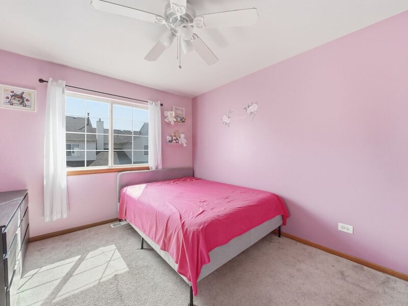 122 Azalea Circle Romeoville IL 60446