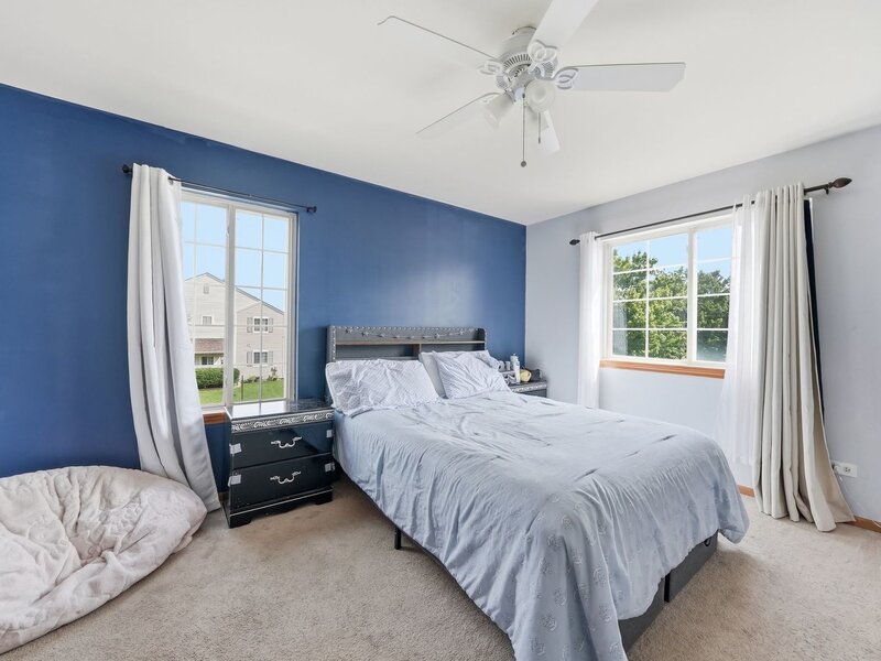 122 Azalea Circle Romeoville IL 60446