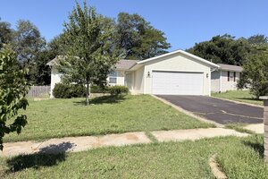 Photo of 632 Larnell Lane Rockford IL 61101