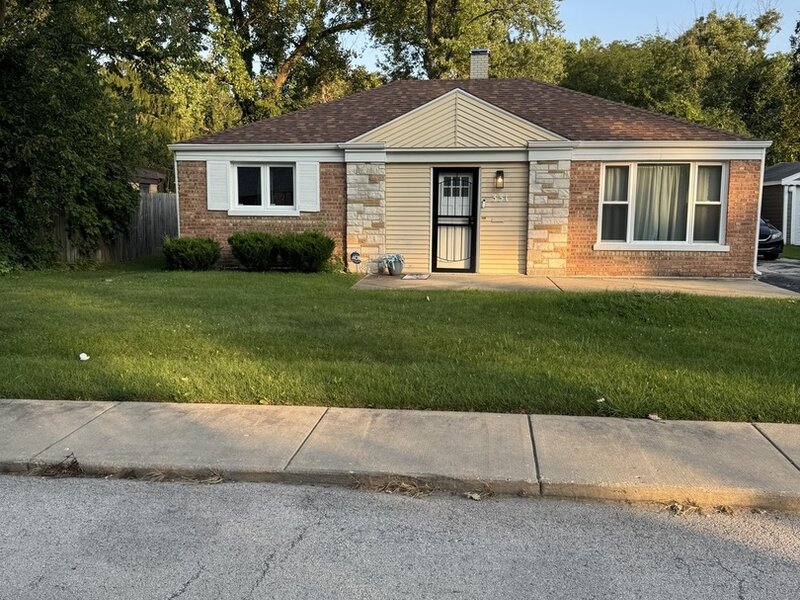 331 Osage Street Park Forest IL 60466