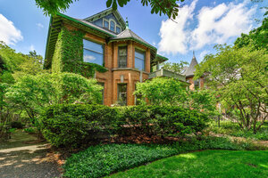 Photo of 2330 N Kedzie Boulevard Chicago IL 60647
