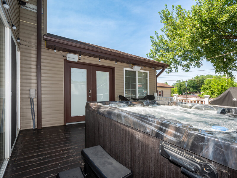 10 Matts Road Fox Lake IL 60020