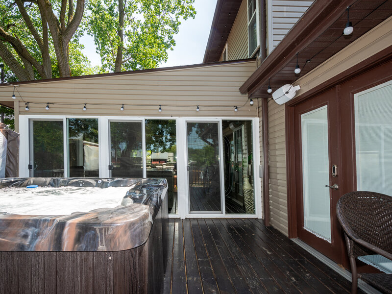 10 Matts Road Fox Lake IL 60020