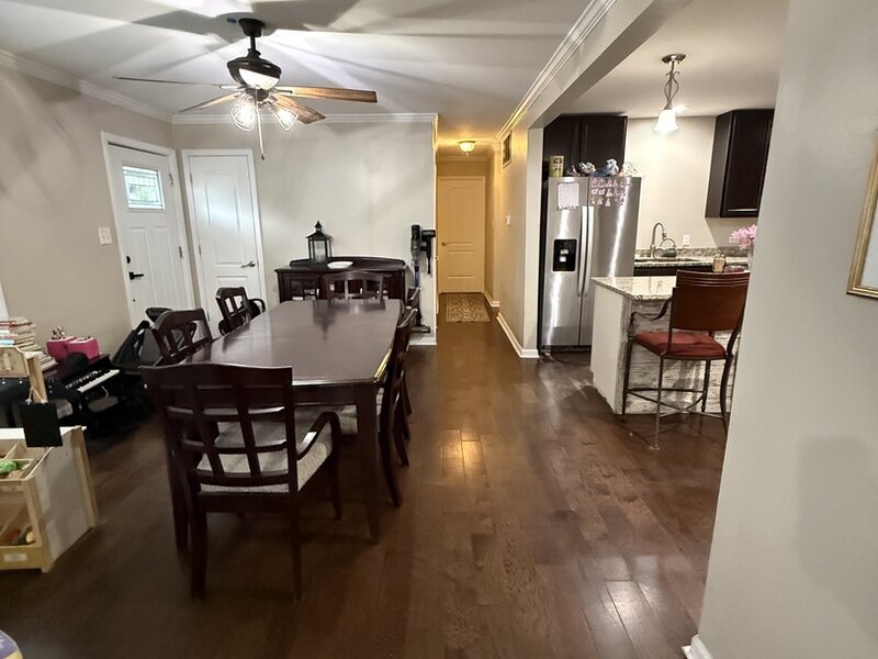 219 Murphy Drive Romeoville IL 60446