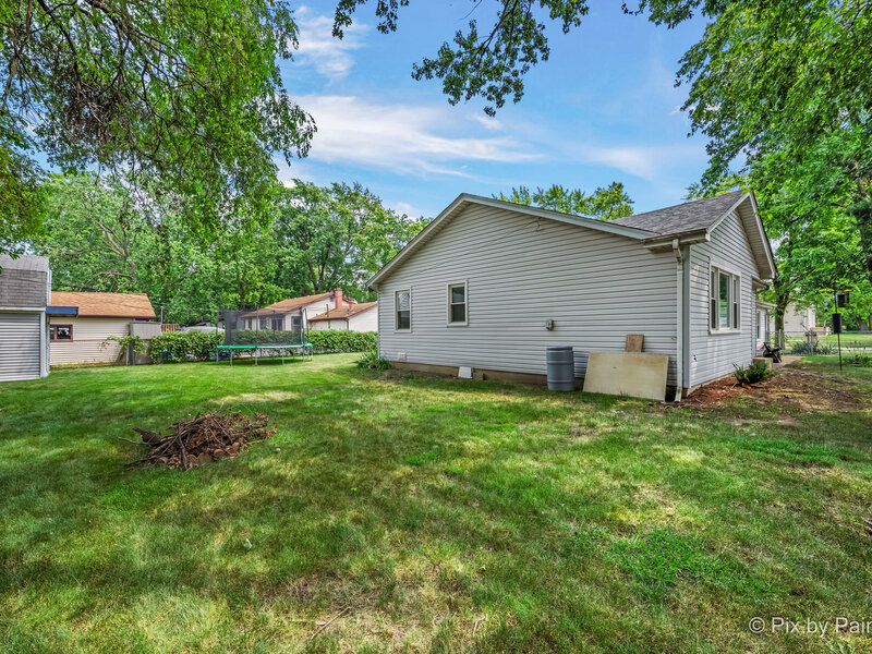 8425 Central Avenue Burbank IL 60459