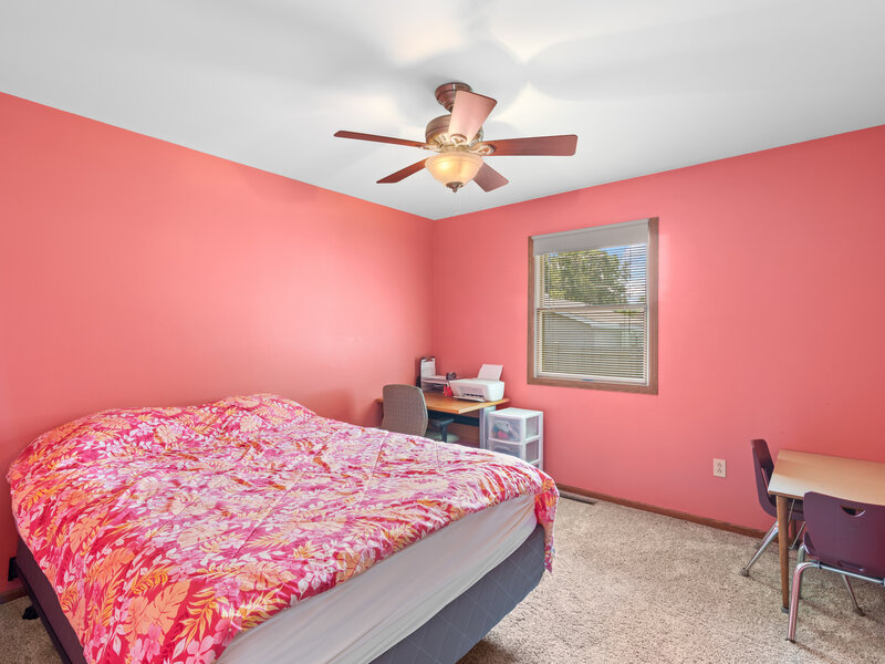 606 E Edgelawn Drive Plano IL 60545