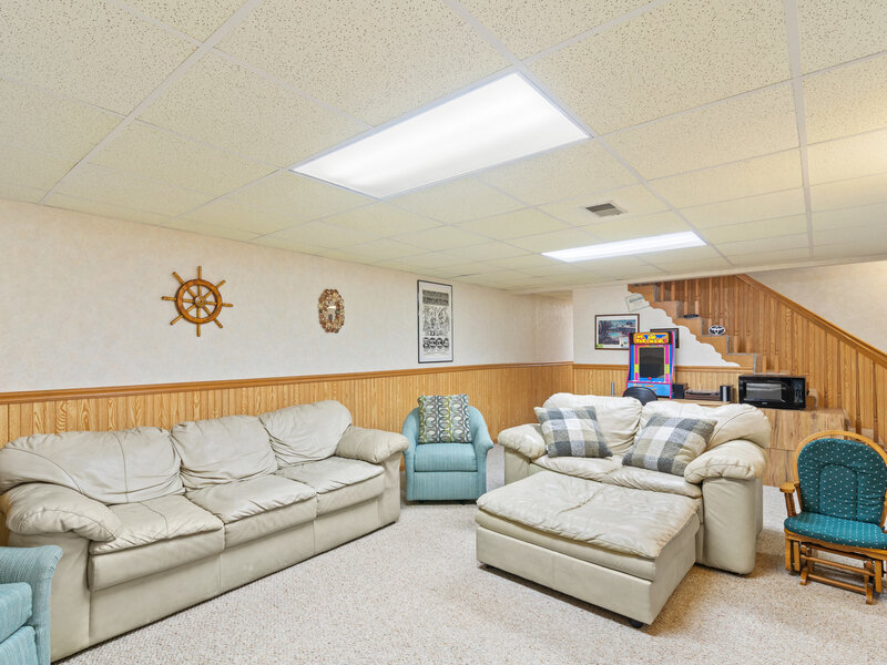 606 E Edgelawn Drive Plano IL 60545