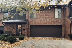 Photo of 105 Astoria Way Park Ridge IL 60068