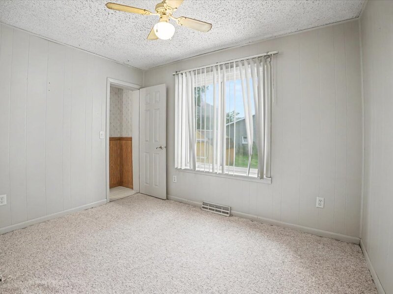 413 E Howard Street Pontiac IL 61764