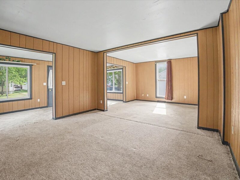 413 E Howard Street Pontiac IL 61764