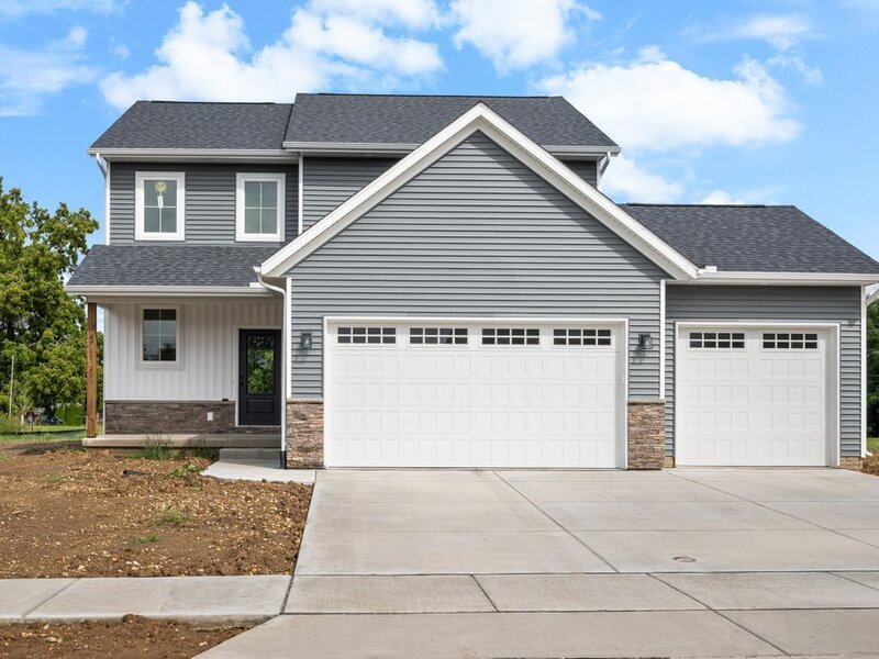 4711 Willow Circle Davenport IA 52806