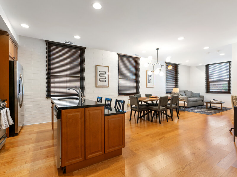 742 N Lasalle Street Chicago IL 60654