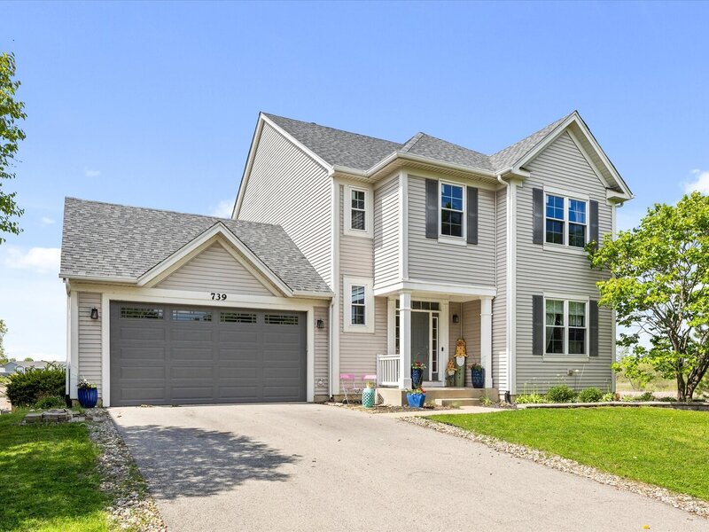 739 Bonaventure Drive Oswego IL 60543