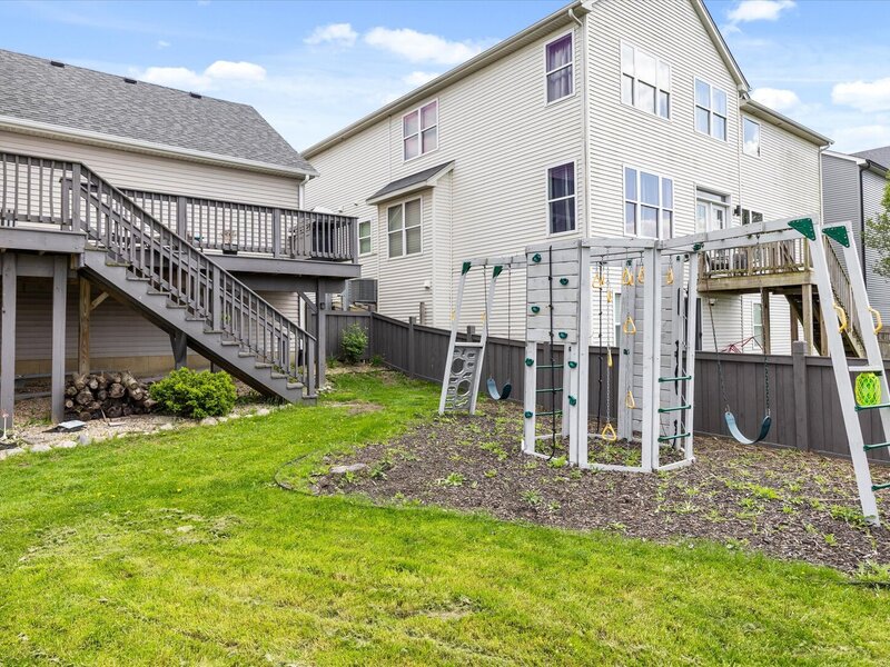739 Bonaventure Drive Oswego IL 60543
